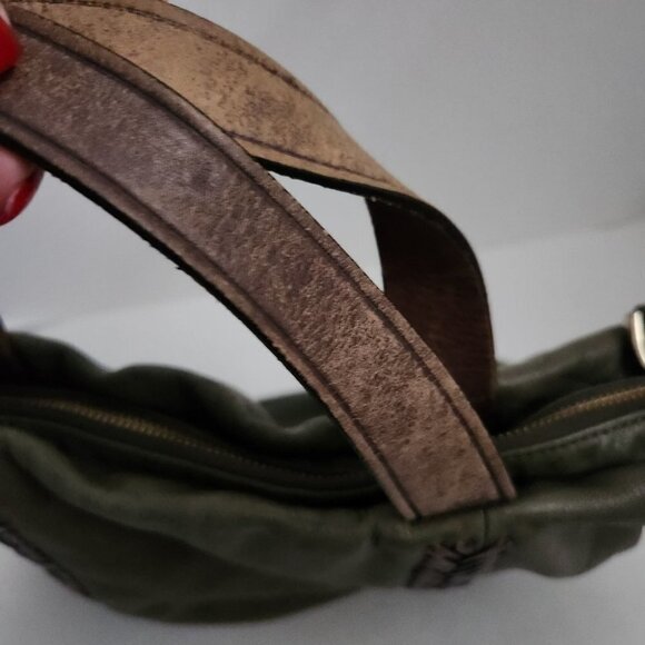 Stylish Olive Green Leather Tote Bag - Picture 4 of 8
